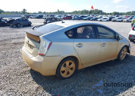 2010 Toyota Prius V z USA, uszkodzony, nr VIN JTDKN3DU8A0150173